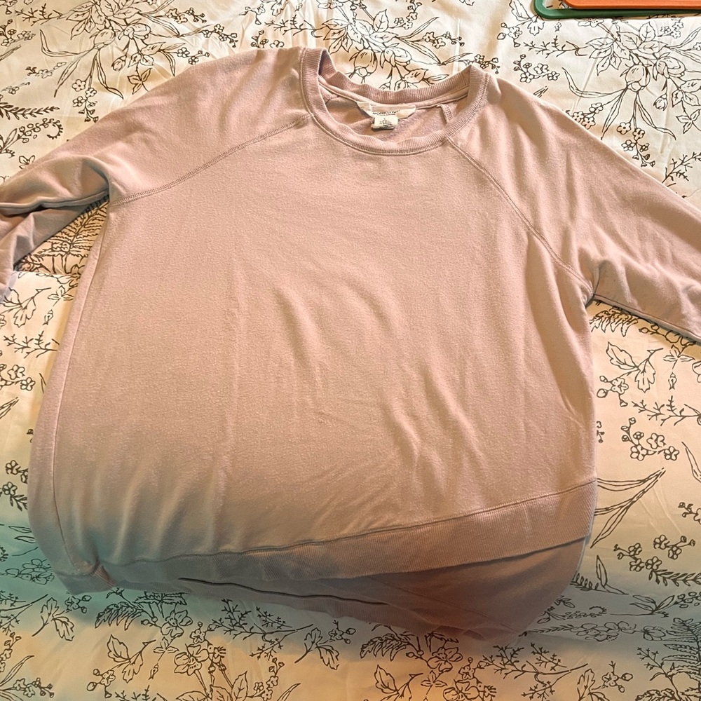 Women’s Lilac Size Large Workshop Republic Clothing Sweatshirt